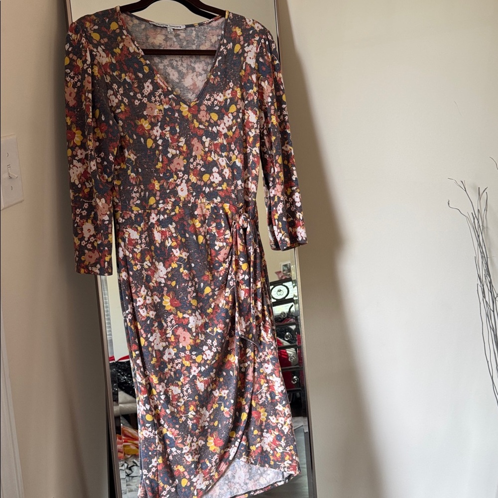Collective Concepts Multicolor Floral Top